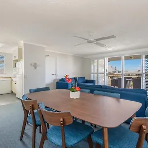 Kokomo Unit 10 Kings Qld Holiday home Caloundra