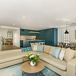 The Penthouse Apartment Byron Bay