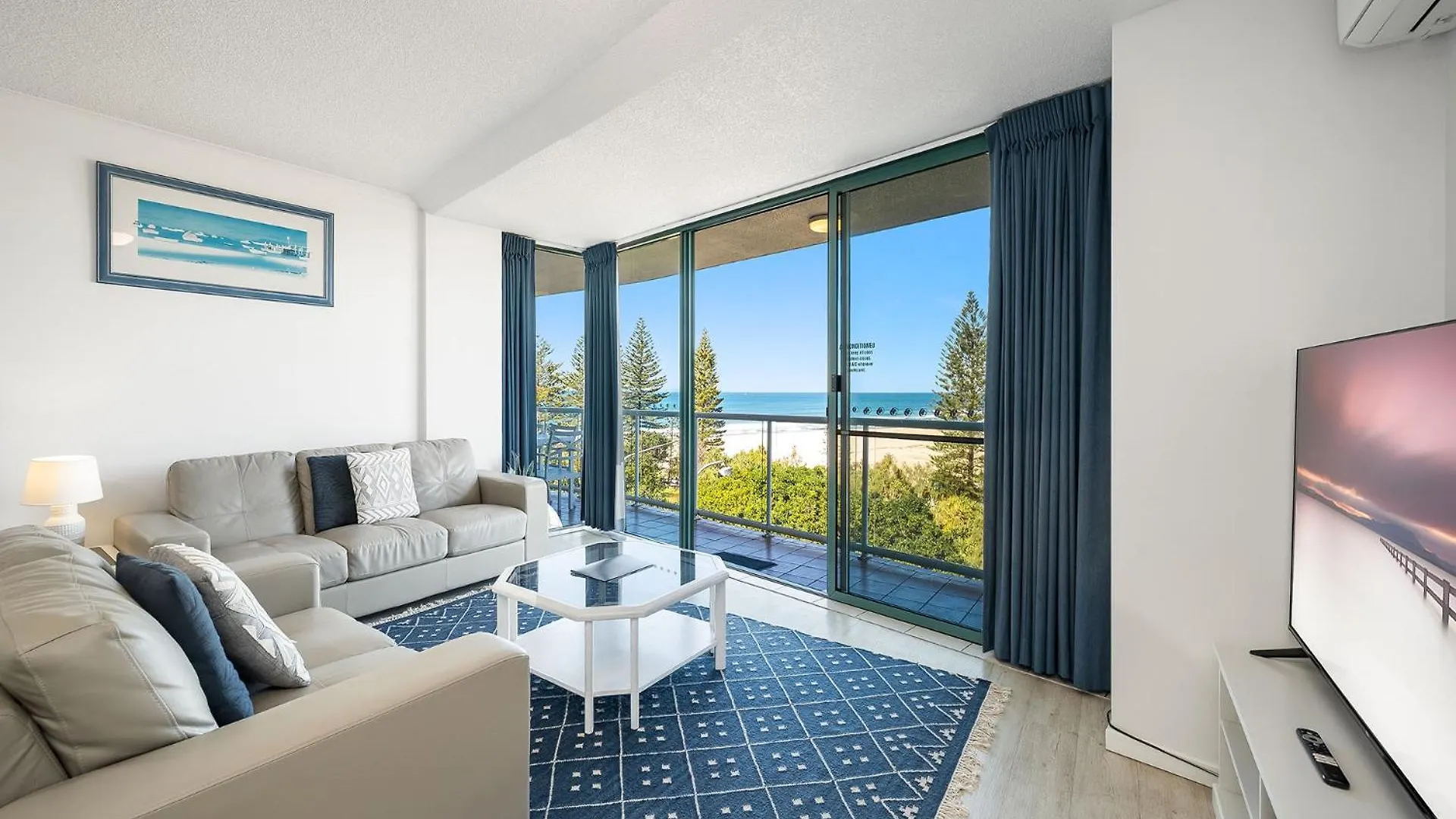 Waterview Resort Καλούντρα